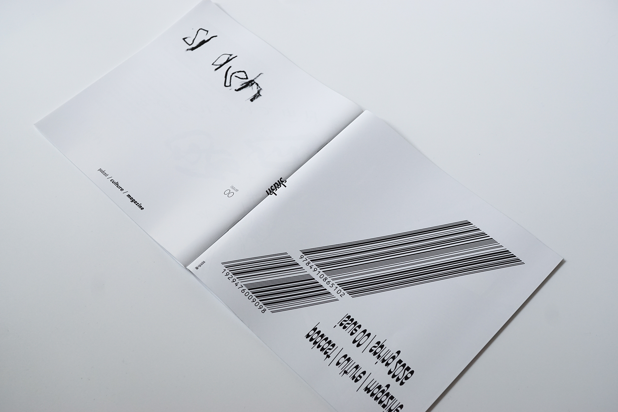 Slash magazine - Graphic,Logo,Editorial